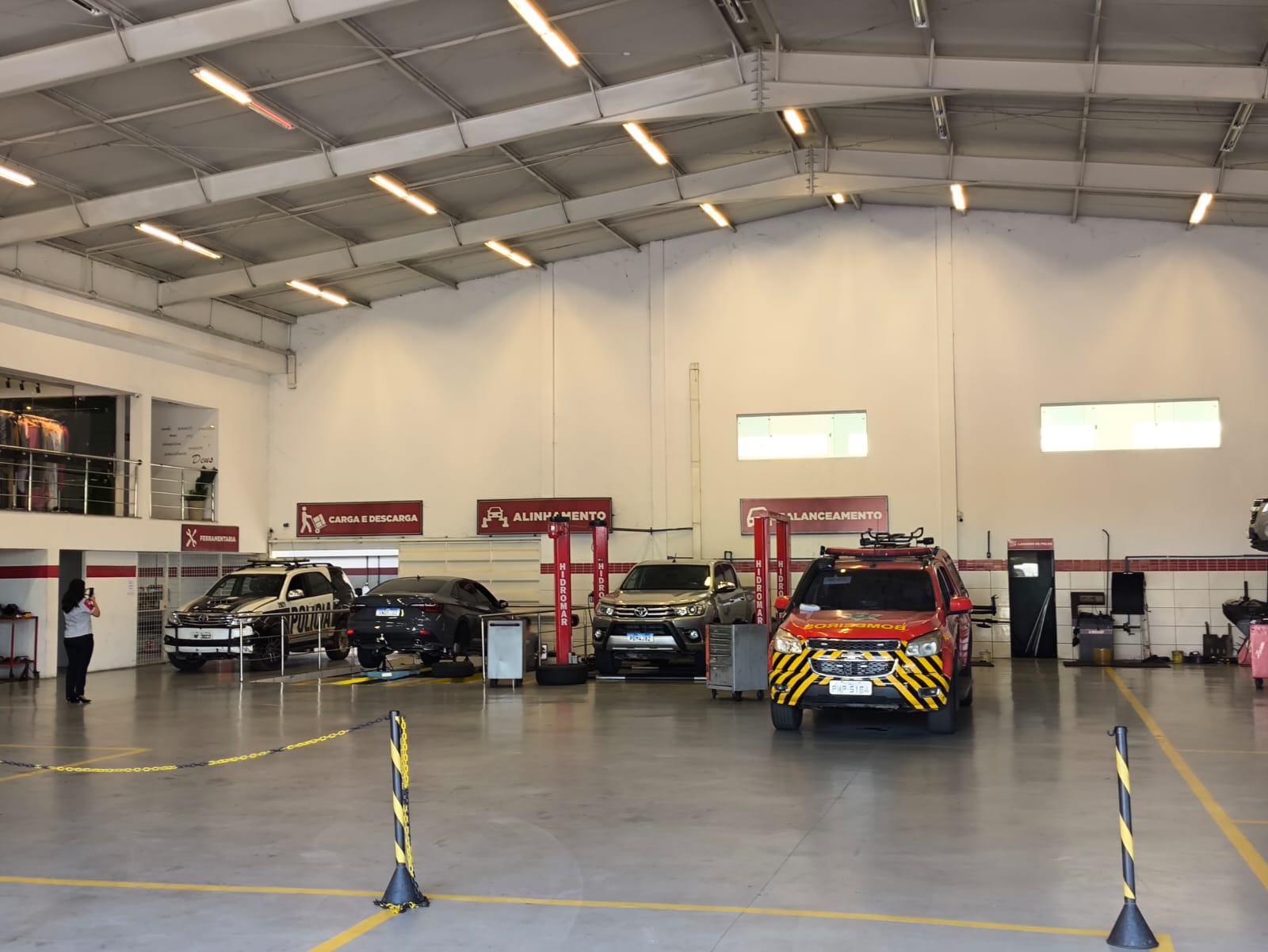 Estrutura Nardelio Auto Center